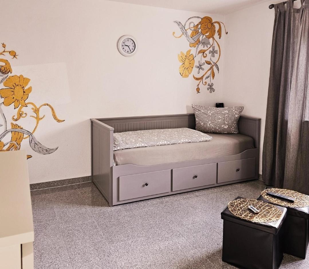 Ferienwohnung ซินส์ไฮม์ ภายนอก รูปภาพ